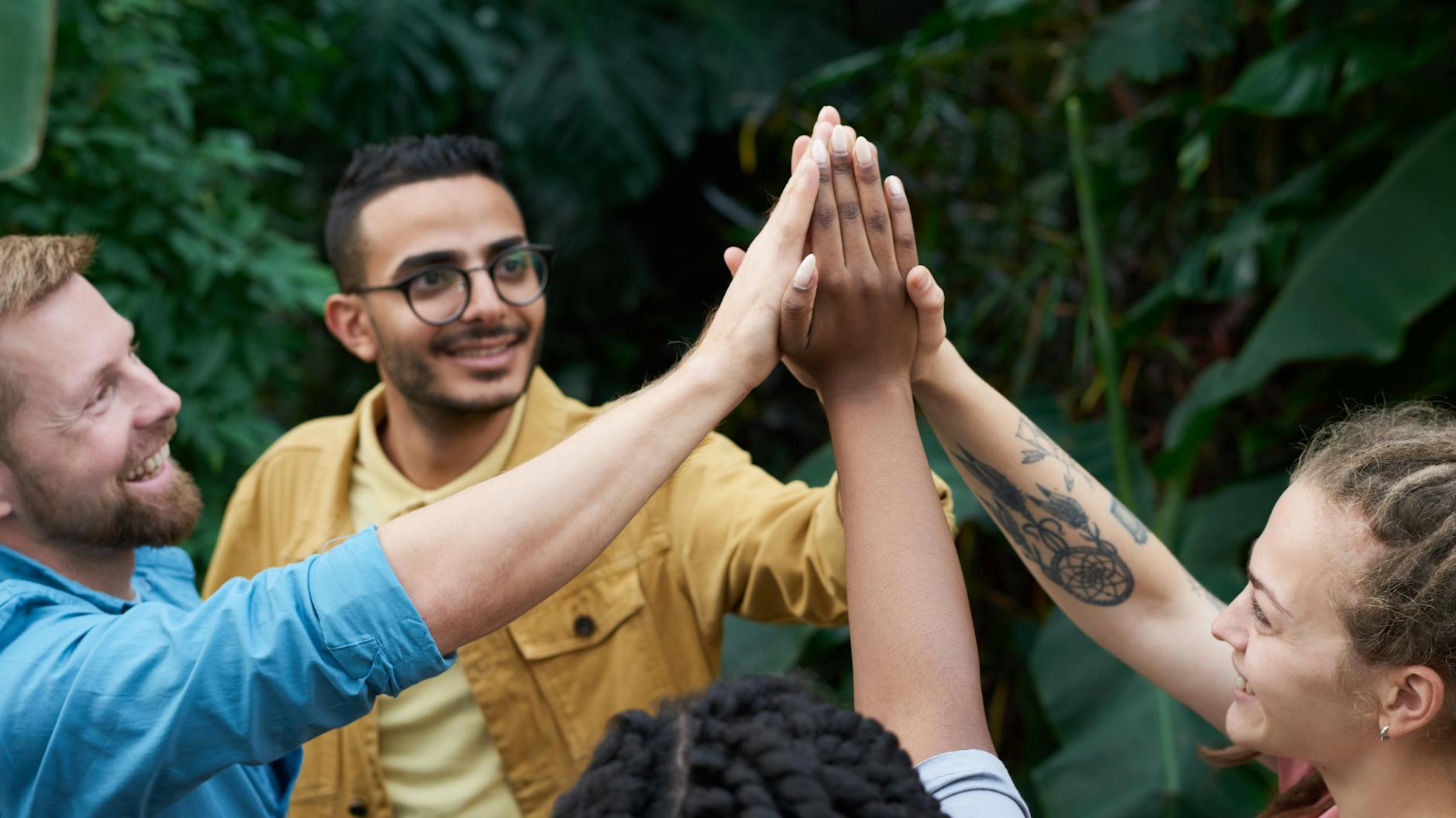 How To Be Happy: 10 Practical Steps To Joyfulness