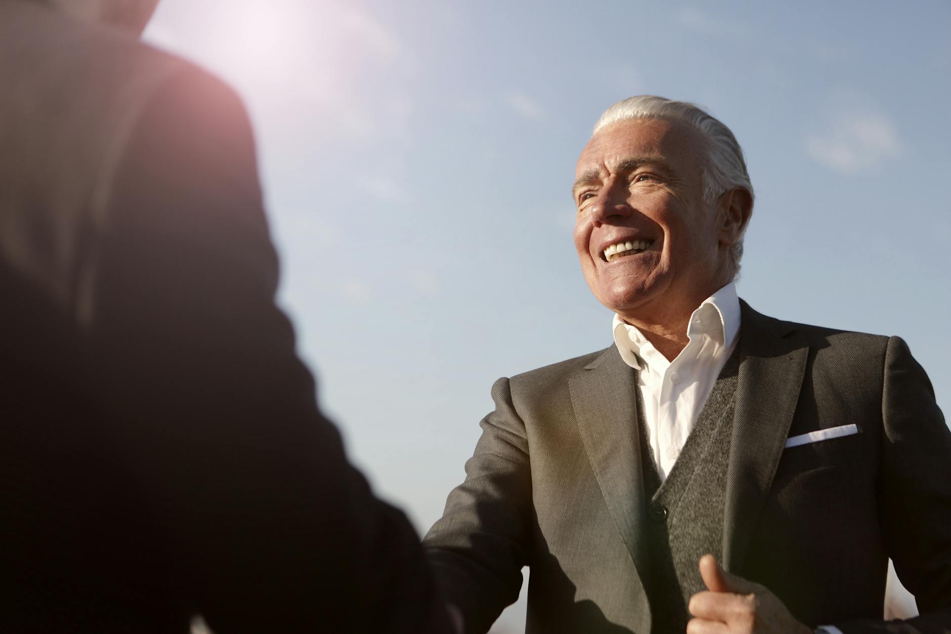 How To Build Confidence: Easy Tips For Improvement