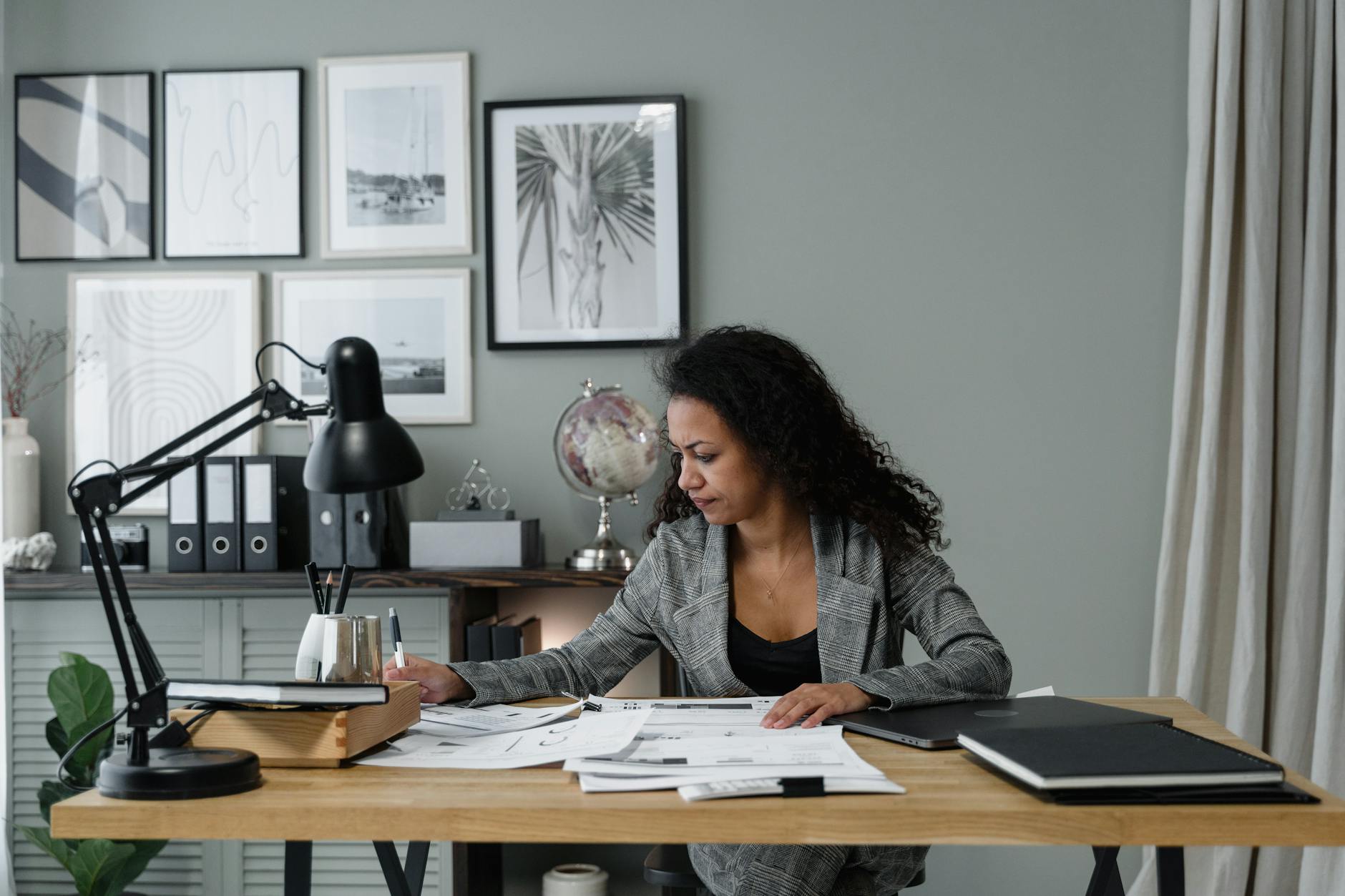 How To Focus Better: 10 Simple Productivity Hacks